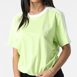 Nouveau 🎁 Tee 👕 Shirt Femme A Bandes 3 Stripes HF7256 Vert de Adidas Performance 👍 -Pas Cher adidas Magasin adidas 313674 HF7256 20220415T155909 05