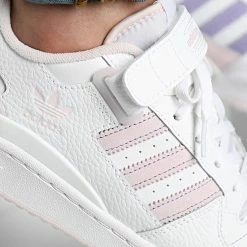 Nouveau 👏 Baskets Forum Low GY5832 Cloud White Almost Pink Light Purple de Adidas Originals ⭐ -Pas Cher adidas Magasin adidas 314169 GY5832 20220412T134843 03