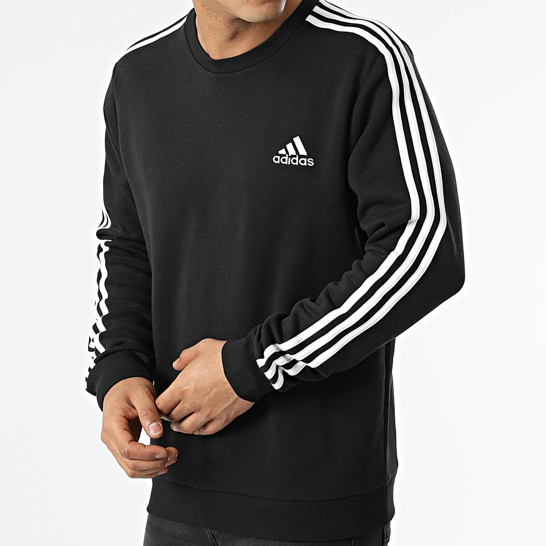 Offres 🧨 Sweat Crewneck GK9106 Noir de Adidas Performance 🎉 3 Offres 🧨 Sweat Crewneck GK9106 Noir de Adidas Performance 🎉