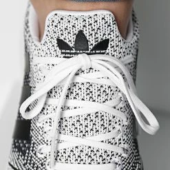 Offres 🔔 Baskets Swift Run 22 GZ3507 Cloud White Core Black de Adidas Originals 🔥 -Pas Cher adidas Magasin adidas 317949 GZ3507 20220512T094842 03