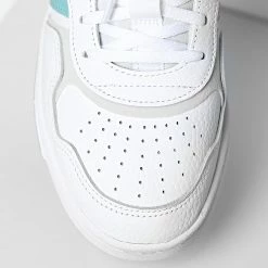 Meilleure affaire 🤩 Baskets Courtic GZ0777 Cloud White Mint Tone White de Adidas Originals 😍 -Pas Cher adidas Magasin adidas 318818 GZ0777 20220512T095308 03