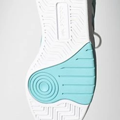 Meilleure affaire 🤩 Baskets Courtic GZ0777 Cloud White Mint Tone White de Adidas Originals 😍 -Pas Cher adidas Magasin adidas 318818 GZ0777 20220512T095310 05