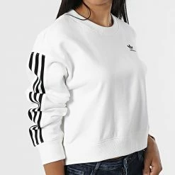 Meilleure affaire 🤩 Sweat Crewneck Crop Femme A Bandes HN8317 Blanc de Adidas Originals 🌟 -Pas Cher adidas Magasin adidas 320344 HN8317 20220530T160918 03