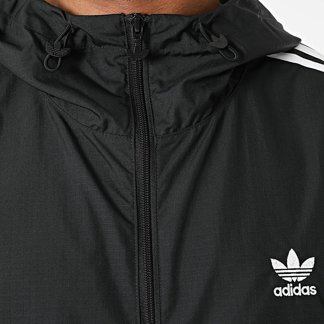 Meilleure vente ⭐ Veste Zippée Capuche A Bandes GN3475 Noir de Adidas Originals 😍 8 Meilleure vente ⭐ Veste Zippée Capuche A Bandes GN3475 Noir de Adidas Originals 😍 – Image 6
