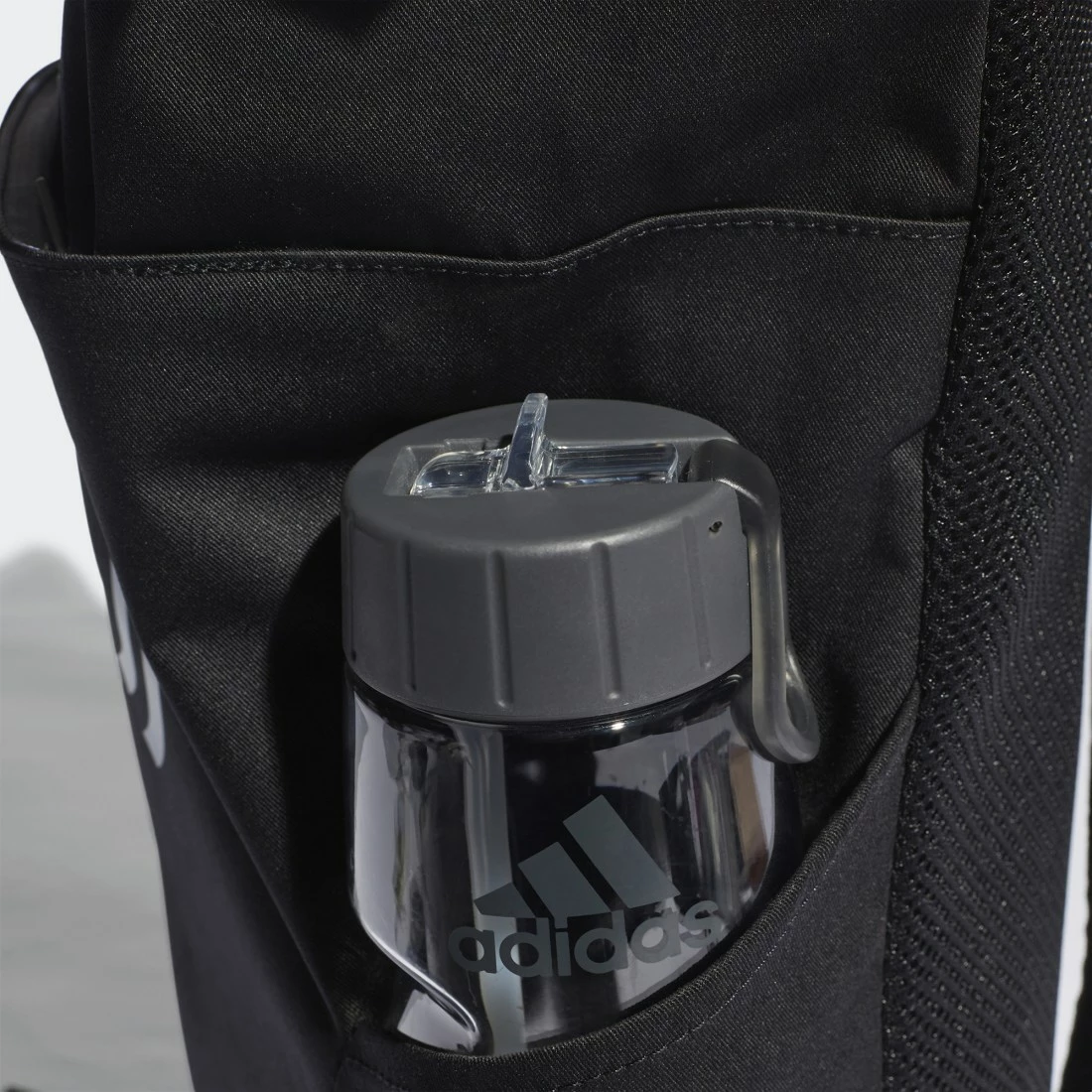 Grosses soldes 🌟 Sac A Dos Juventus H59689 Noir de Adidas Performance 🥰 8 Grosses soldes 🌟 Sac A Dos Juventus H59689 Noir de Adidas Performance 🥰 – Image 6