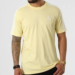 Le moins cher 👏 Tee 👚 Shirt 3 Stripes HL2250 Jaune de Adidas Performance 🧨 -Pas Cher adidas Magasin adidas 321520 HL2250 20220613T160735 03