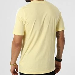 Le moins cher 👏 Tee 👚 Shirt 3 Stripes HL2250 Jaune de Adidas Performance 🧨 -Pas Cher adidas Magasin adidas 321520 HL2250 20220613T160736 04
