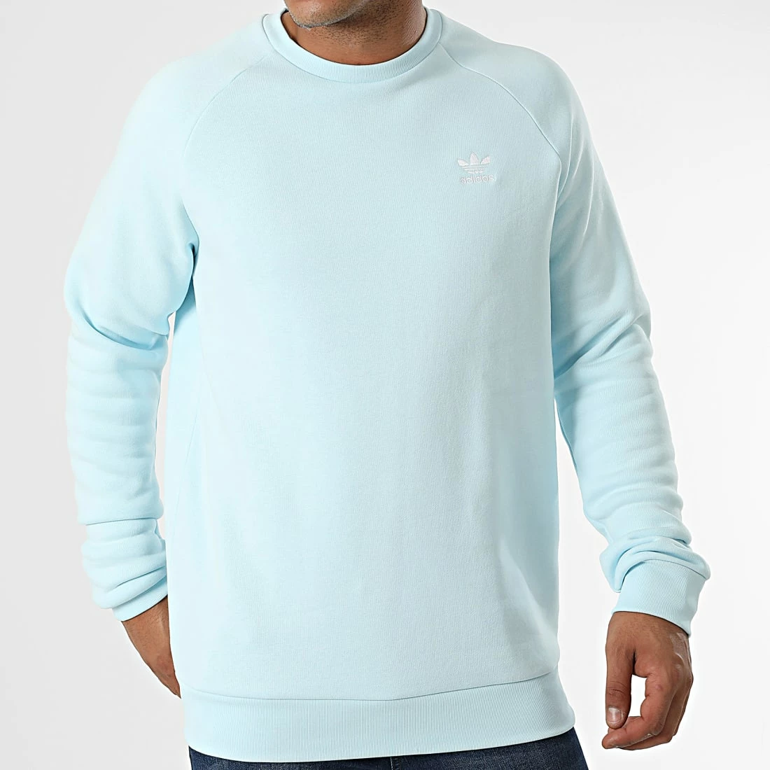 Coupon 😍 Sweat Crewneck Essential HJ7990 Bleu Clair de Adidas Originals ⭐ 7 Coupon 😍 Sweat Crewneck Essential HJ7990 Bleu Clair de Adidas Originals ⭐ – Image 5