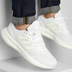 Bon marché 👏 Baskets PureBoost 22 GY4705 Cloud White Crystal White de Adidas Performance 🤩