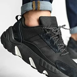 Acheter 💯 Baskets ZX 22 Boost GY6700 Core Black Cloud White de Adidas Originals 😍