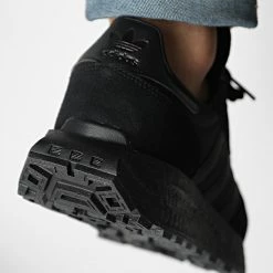 Offres 💯 Baskets Retropy E5 GW0561 Core Black Carbon de Adidas Originals ⭐ -Pas Cher adidas Magasin adidas 323909 GW0561 20220621T124029 04