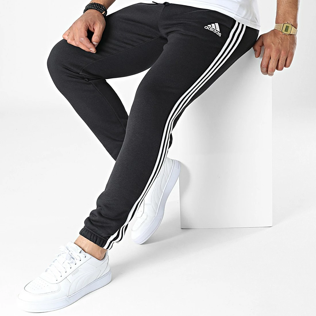 Les meilleures critiques de 😉 Pantalon Jogging A Bandes GK8822 Noir de Adidas Performance ✔️ 5 Les meilleures critiques de 😉 Pantalon Jogging A Bandes GK8822 Noir de Adidas Performance ✔️ – Image 3