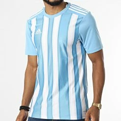 Budget ✔️ Tee 👕 Shirt A Bandes GN5845 Bleu Clair de Adidas Performance ✔️ 12 Budget ✔️ Tee 👕 Shirt A Bandes GN5845 Bleu Clair de Adidas Performance ✔️ -Pas Cher adidas Magasin adidas 324493 GN5845 20220617T161447 05