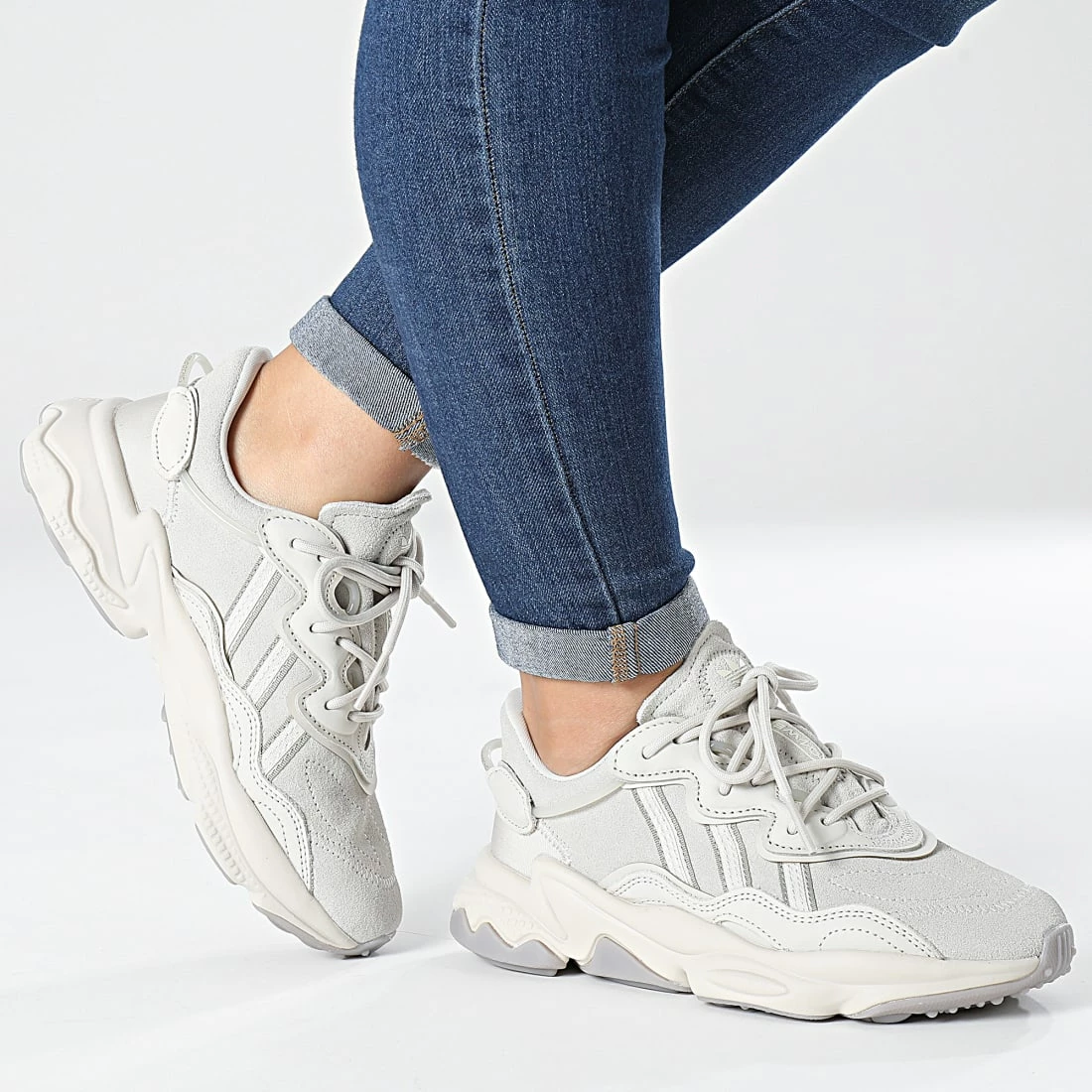 Top 10 ⌛ Baskets Femme Ozweego GY6177 Cream Brown Fear Grey Wonder White de Adidas Originals 🔔 5 Top 10 ⌛ Baskets Femme Ozweego GY6177 Cream Brown Fear Grey Wonder White de Adidas Originals 🔔 – Image 3