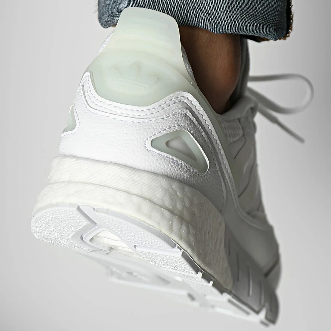 Top 10 👏 Baskets ZX 1K Boost 2 GZ3548 Cloud White Core Black de Adidas Originals 🔥 6 Top 10 👏 Baskets ZX 1K Boost 2 GZ3548 Cloud White Core Black de Adidas Originals 🔥 – Image 4