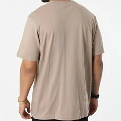 Le moins cher ✔️ Tee 👕 Shirt Essential HK2724 Marron de Adidas Originals 👍 -Pas Cher adidas Magasin adidas 324875 HK2724 20220624T145219 04