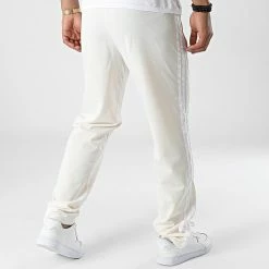 Meilleure vente 🔥 Pantalon Jogging A Bandes HR7901 Beige de Adidas Originals ❤️ -Pas Cher adidas Magasin adidas 325160 HR7901 20220627T160857 06