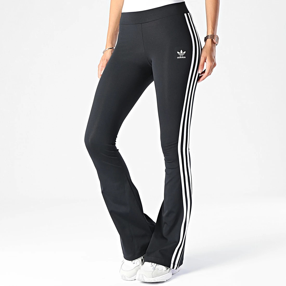 Budget ❤️ Legging Femme Flare A Bandes HK2139 Noir de Adidas Originals ✔️ 3 Budget ❤️ Legging Femme Flare A Bandes HK2139 Noir de Adidas Originals ✔️