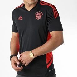 Tout neuf 🌟 Tee 👕 Shirt A Bandes FC Bayern HI3466 Noir de Adidas Performance 🌟 -Pas Cher adidas Magasin adidas 326322 HI3466 20220706T160538 03