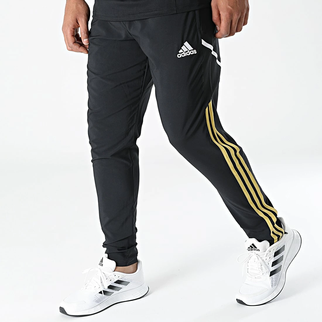 Meilleure affaire 🛒 Pantalon Jogging A Bandes Juventus HA2630 Noir de adidas 😉 5 Meilleure affaire 🛒 Pantalon Jogging A Bandes Juventus HA2630 Noir de adidas 😉 – Image 3