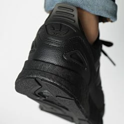 De gros ✔️ Baskets ZX 1K Boost 2 GY8247 Core Black de Adidas Originals 😍 -Pas Cher adidas Magasin adidas 326553 GY8247 20220701T143229 04