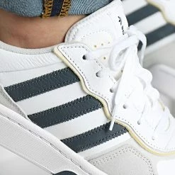 Meilleure vente 🎁 Baskets Courtic GX4366 Footwear White Grey One de Adidas Originals 🥰 8 Meilleure vente 🎁 Baskets Courtic GX4366 Footwear White Grey One de Adidas Originals 🥰 -Pas Cher adidas Magasin adidas 326759 GX4366 20220704T161224 02