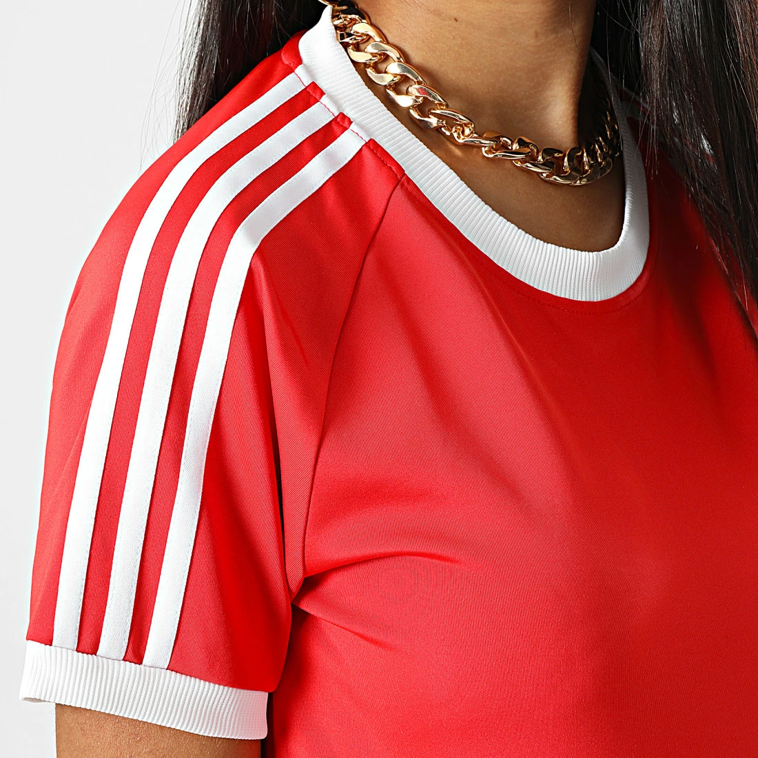 Acheter 🛒 Tee 👕 Shirt Slim Femme 3 Stripes HM6413 Rouge de Adidas Originals ❤️ 6 Acheter 🛒 Tee 👕 Shirt Slim Femme 3 Stripes HM6413 Rouge de Adidas Originals ❤️ – Image 4