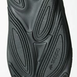 Vente flash 😀 Baskets Ozelia GX4499 Core Black Cloud White de Adidas Originals 🌟 12 Vente flash 😀 Baskets Ozelia GX4499 Core Black Cloud White de Adidas Originals 🌟 -Pas Cher adidas Magasin adidas 327314 GX4499 20220708T155844 05