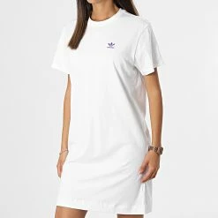 Meilleure affaire 🎉 Robe Tee 👚 Shirt Femme HL6613 Blanc de Adidas Originals 🌟 -Pas Cher adidas Magasin adidas 327477 HL6613 20220719T142945 03