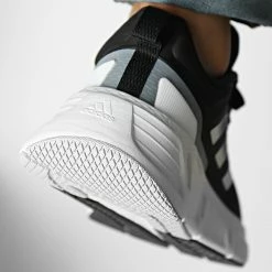 Top 10 🔔 Baskets Questar GY2259 Core Black Cloud White de Adidas Performance ⭐ -Pas Cher adidas Magasin adidas 328295 GY2259 20220718T161716 04