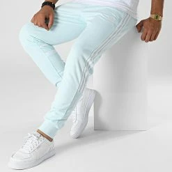Meilleur prix ❤️ Pantalon Jogging Cutline HK9685 Bleu Ciel de Adidas Originals 😀 -Pas Cher adidas Magasin adidas 328522 HK9685 20220726T152726 03