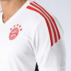 Tout neuf ✨ Tee 👕 Shirt A Bandes FC Bayern HB0621 Blanc de Adidas Performance 🤩 12 Tout neuf ✨ Tee 👕 Shirt A Bandes FC Bayern HB0621 Blanc de Adidas Performance 🤩 -Pas Cher adidas Magasin adidas 328665 HB0621 20220722T152540 05
