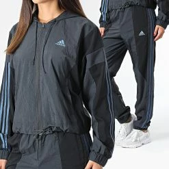 Offres ⭐ Ensemble De Survetement Femme Gametime HK0464 Noir de Adidas Performance 🌟