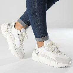 Promo 🎁 Baskets Femme ZX 2K Boost GX9546 Off White Ecru Tint de Adidas Originals ✨ -Pas Cher adidas Magasin adidas 330454 GX9546 20220805T160221 03