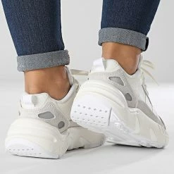 Promo 🎁 Baskets Femme ZX 2K Boost GX9546 Off White Ecru Tint de Adidas Originals ✨ -Pas Cher adidas Magasin adidas 330454 GX9546 20220805T160222 04