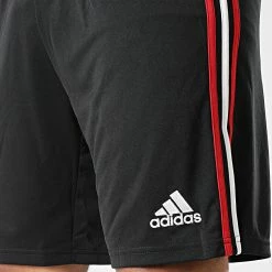 De gros 🥰 Short Jogging A Bandes Manchester United H13882 Noir de Adidas Performance ⌛ -Pas Cher adidas Magasin adidas 331018 H13882 20220804T161021 04