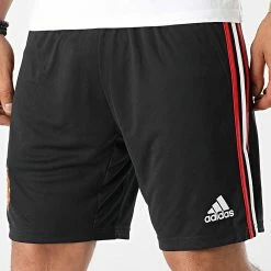 De gros 🥰 Short Jogging A Bandes Manchester United H13882 Noir de Adidas Performance ⌛ -Pas Cher adidas Magasin adidas 331018 H13882 20220804T161023 05