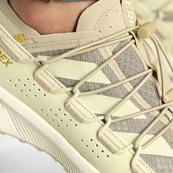 Nouveau 💯 Baskets Terrex Voyager 21 GZ9222 Beige Tone Sand Beige de Adidas Performance 💯 -Pas Cher adidas Magasin adidas 332226 GZ9222 20220819T134838 02