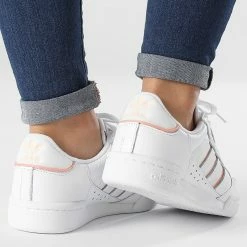 Les meilleures critiques de 💯 Baskets Continental 80 Stripes GX4432 Cloud White Crystal White Orange de Adidas Originals ⭐ -Pas Cher adidas Magasin adidas 332797 GX4432 20220830T150951 04