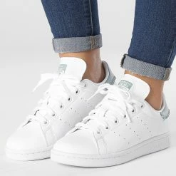 Coupon 🌟 Baskets Femme Stan Smith GY9380 Cloud White Magnetic Grey Ecru Tint de Adidas Originals 🥰