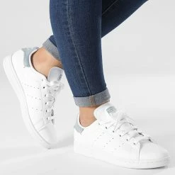 Coupon 🌟 Baskets Femme Stan Smith GY9380 Cloud White Magnetic Grey Ecru Tint de Adidas Originals 🥰 -Pas Cher adidas Magasin adidas 332884 GY9380 20220830T155535 03