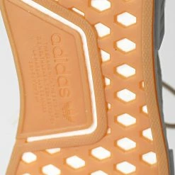 Top 10 👍 Baskets NMD R1 GY6058 Wonder White Cloud White Gum 3 de Adidas Performance ✨ -Pas Cher adidas Magasin adidas 333207 GY6058 20220822T160705 05