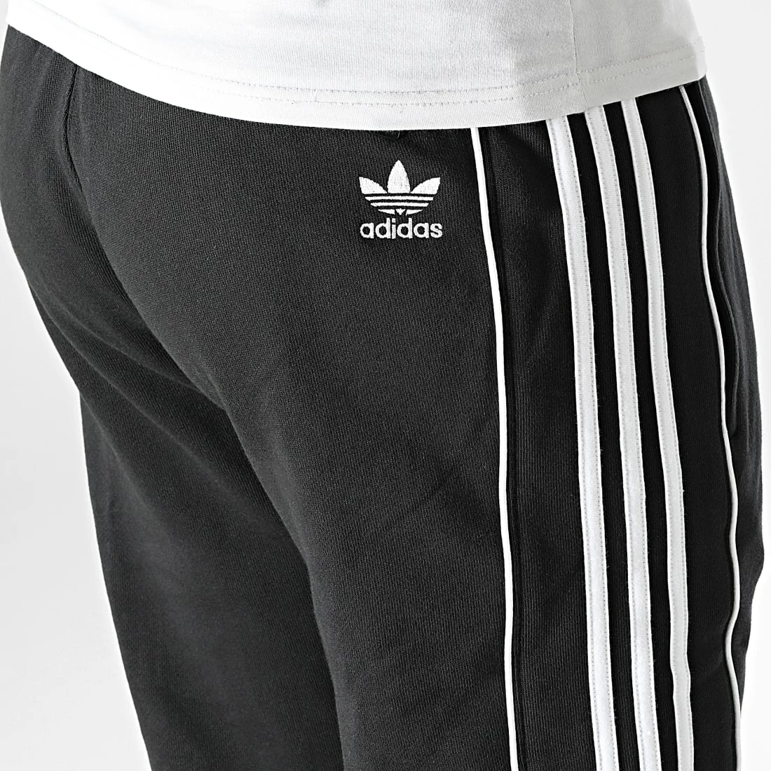 Les meilleures critiques de 🔔 Pantalon Jogging A Bandes Essential HK7319 Noir de Adidas Originals ✨ 8 Les meilleures critiques de 🔔 Pantalon Jogging A Bandes Essential HK7319 Noir de Adidas Originals ✨ – Image 6