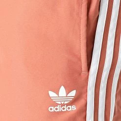 Les meilleures critiques de 🌟 Short De Bain A Bandes 3 Stripes HK7326 Rose de Adidas Originals 🔔 9 Les meilleures critiques de 🌟 Short De Bain A Bandes 3 Stripes HK7326 Rose de Adidas Originals 🔔 -Pas Cher adidas Magasin adidas 333538 HK7326 20220822T162348 02