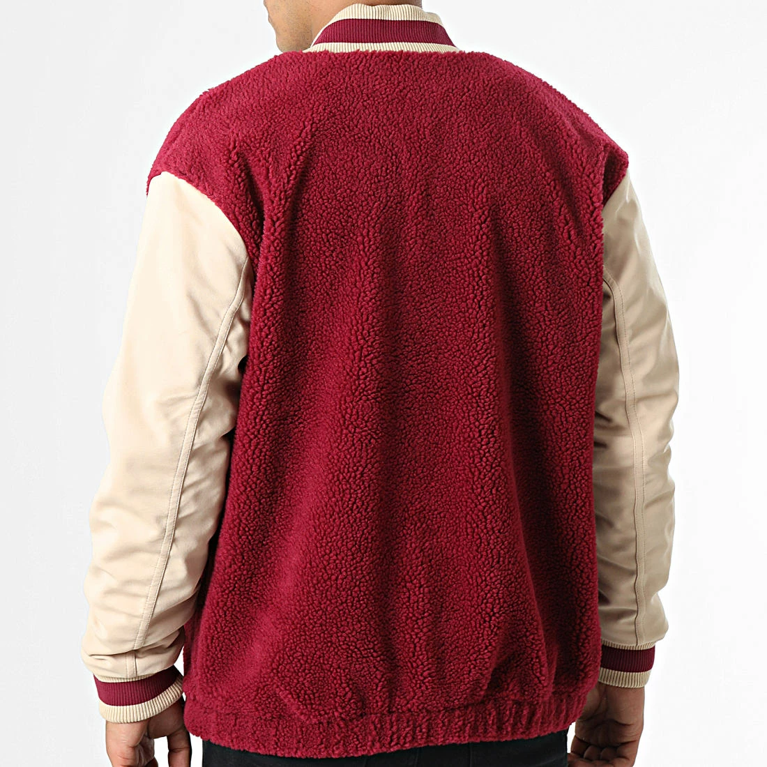 Top 10 ⭐ Veste Teddy Varsity HY6037 Bordeaux Beige de Adidas Originals ⭐ 6 Top 10 ⭐ Veste Teddy Varsity HY6037 Bordeaux Beige de Adidas Originals ⭐ – Image 4