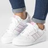 Remise ⭐ Baskets Femme Continental 80 Stripes GX4433 Cloud White Clear Pink Almond Pink de Adidas Originals 😍 -Pas Cher adidas Magasin adidas 334259 GX4433 20220830T155459 01