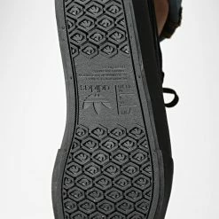 Offres 🎉 Baskets Delpala FV0634 Core Black de Adidas Originals ⭐ -Pas Cher adidas Magasin adidas 335473 FV0634 20220902T121448 05