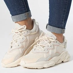 Le moins cher 🤩 Baskets Femme Ozweego GX1981 Ecru Tint Halo Blush de Adidas Originals ✨