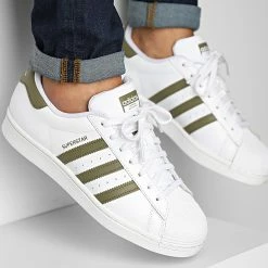 Tout neuf 🥰 Baskets Superstar HP5501 Cloud White Focus Olive de Adidas Originals 💯