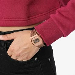 Le moins cher ⌛ Sweat Capuche Femme Crop HJ7849 Bordeaux de Adidas Originals 🎉 11 Le moins cher ⌛ Sweat Capuche Femme Crop HJ7849 Bordeaux de Adidas Originals 🎉 -Pas Cher adidas Magasin adidas 336828 HJ7849 20220927T162104 04